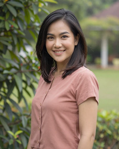 Pimchanok, 30, Thai woman from Khon Kaen open to international dating
