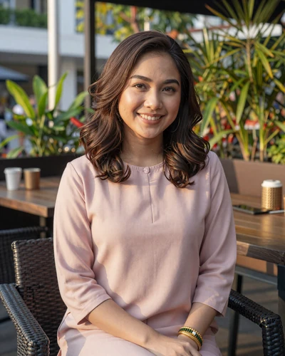 Nurul, 25, Singaporean Malay woman from Tampines looking for genuine connection