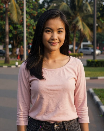 Khamla, 24, Laotian woman from Vientiane seeking a meaningful relationship