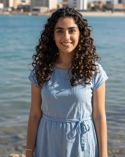 Nour, 24, Jordanian woman from Aqaba seeking lasting love connection