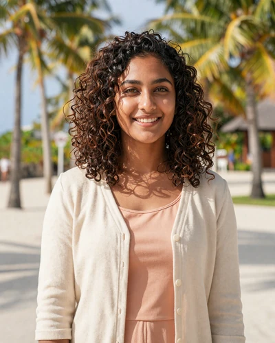 Mariyam, 24, Maldivian woman from Malé looking for genuine love