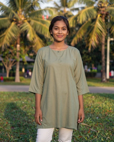 Nurul, 28, Bruneian woman from Tutong ready for meaningful connection