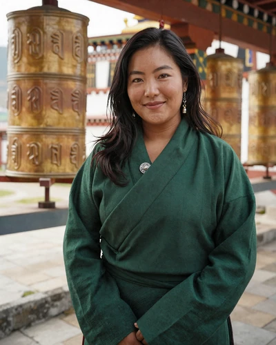 Yangzom, 31, Bhutanese woman from Paro seeking committed partner